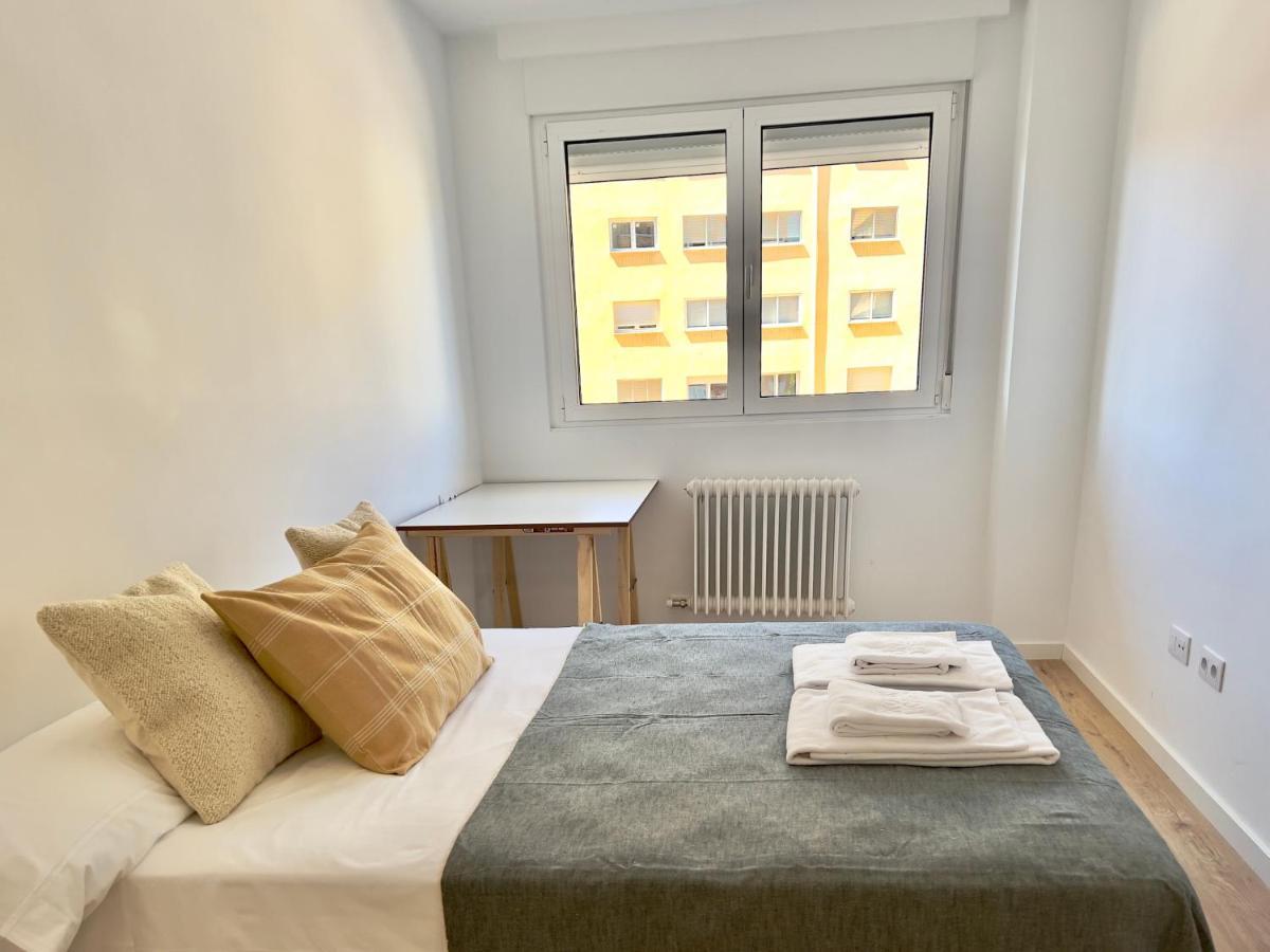 Housing Leon Ana Mogas Con Garaje Apartman Kültér fotó